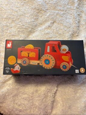 Janos Red Wooden Tow Truck Pull-Along Toy NWT